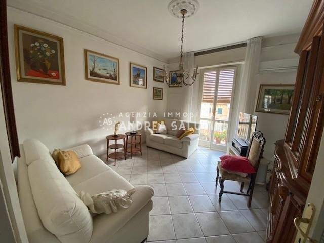 Quadrilocale in Vendita a Pontedera, 105'000€, 91 m², arredato