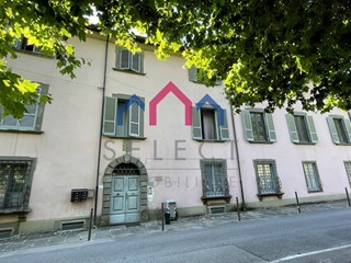 Immobile commerciale in Vendita a Borgo a Mozzano, 93'000&euro;, 97 m²