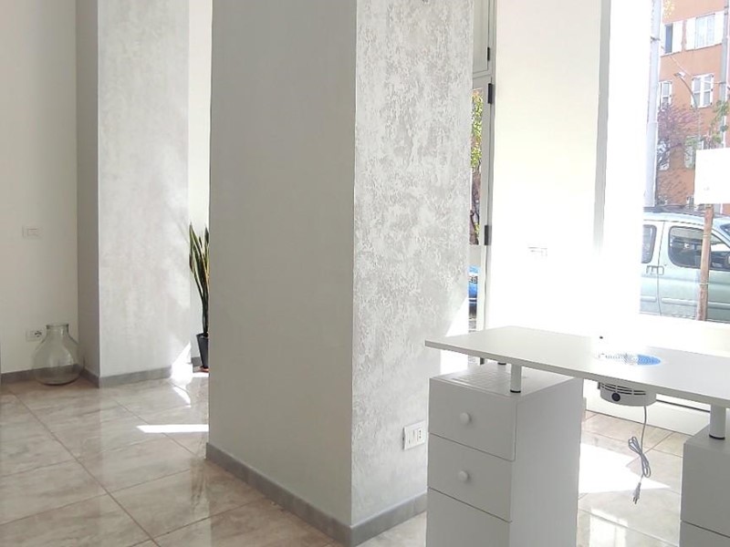 Negozio in Affitto a Roma, 550&euro;, 17 m²
