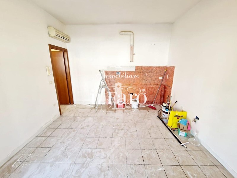 Bilocale in Vendita a Campi Bisenzio, 160'000€, 60 m²