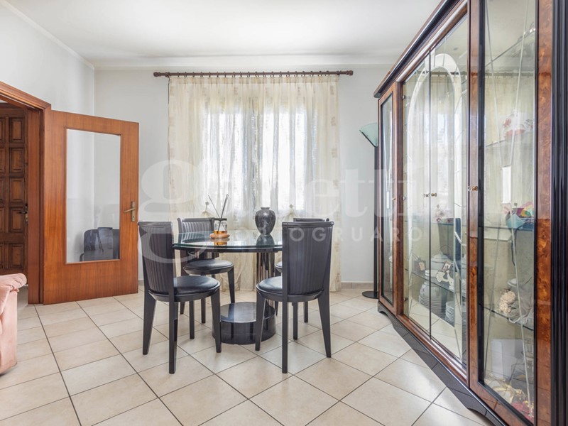 Villa in Vendita a San Stino di Livenza, 270'000&euro;, 240 m²