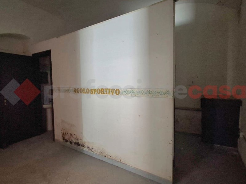 Negozio in Vendita a Castel San Giorgio, 30'000€, 45 m²