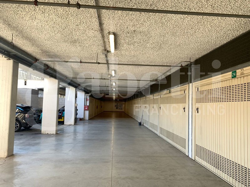 Box in Vendita a Venezia, 75'000€, 15 m²