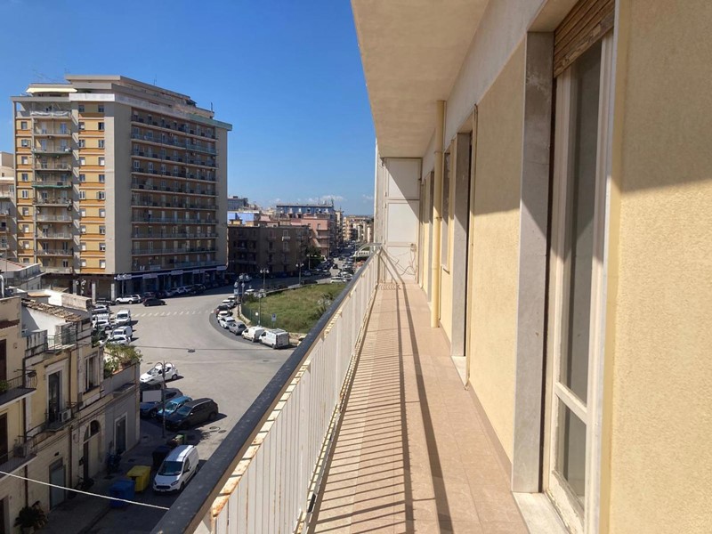 Quadrilocale in Vendita a Siracusa, 135'000&euro;, 124 m²