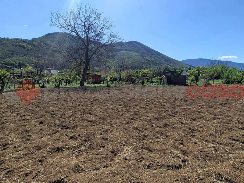 Terreno agricolo in Vendita a Mercato San Severino, 6'000€, 500 m²