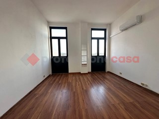 Ufficio in Vendita a Arezzo, 65'000€, 48 m²