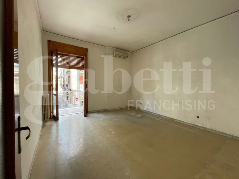 Appartamento in Vendita a Battipaglia, 145'000€, 123 m²