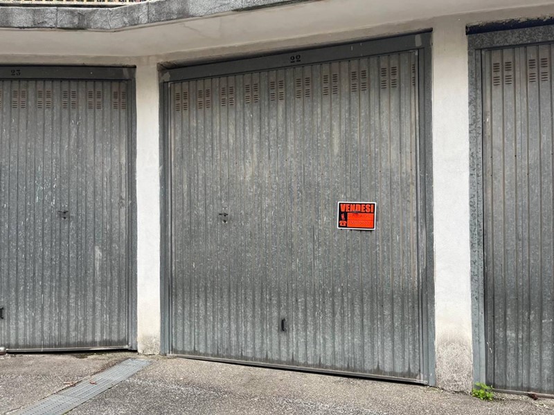 Box in Vendita a Roma, 18'000€, 27 m²