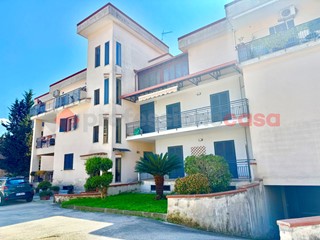 Quadrilocale in Vendita a Acerra, 215'000€, 134 m²
