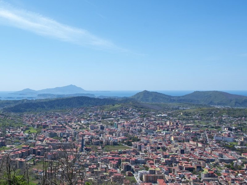 Villa in Vendita a Napoli, 320'000€, 200 m²