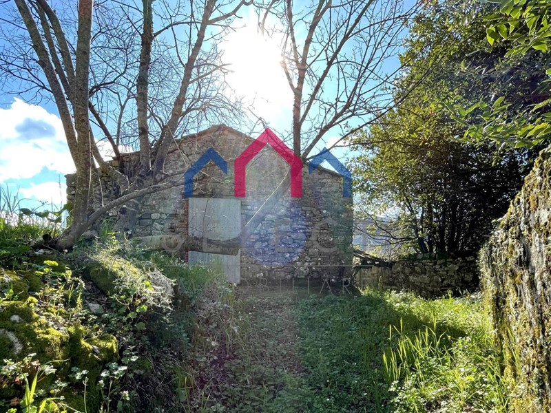 Casa di corte in Vendita a Pescaglia, zona Villa Roggio, 25'000€, 50 m²