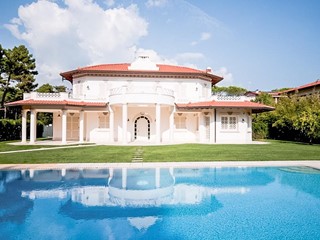 Villa in Vendita a Forte dei Marmi, 5'000'000€, 600 m², arredato