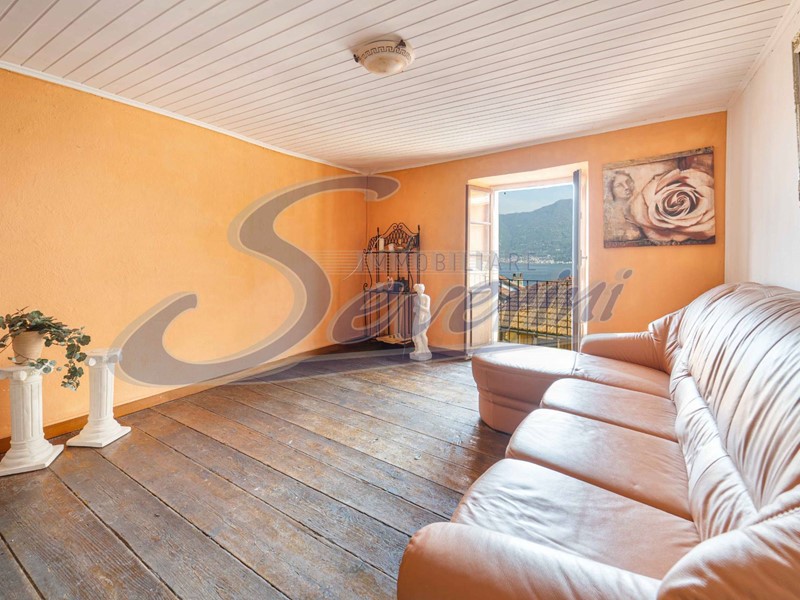 Trilocale in Vendita a Colonno, 100'000€, 95 m²