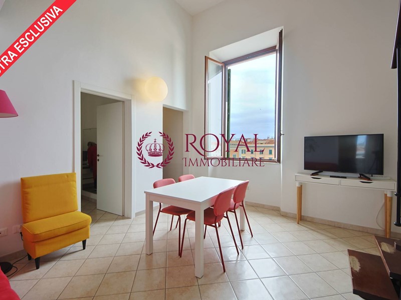 Appartamento in Vendita a Livorno, zona Centro, 190'000€, 80 m², arredato