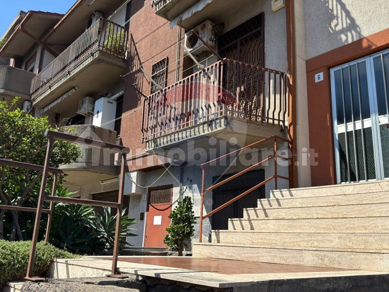 Appartamento in Vendita a Catania, zona Cibali, 319'000€, 141 m²