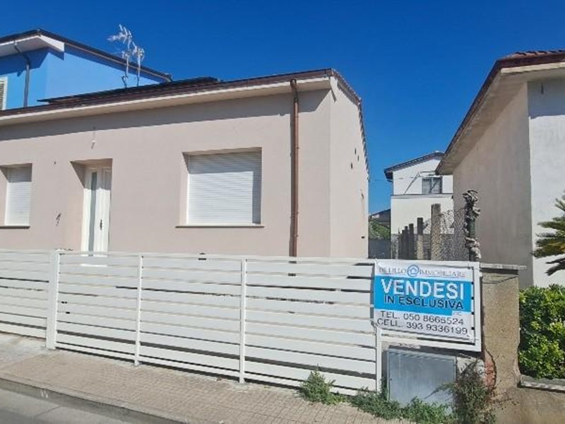 Casa Indipendente in Vendita a Cascina, zona Casciavola, 250'000€, 90 m²