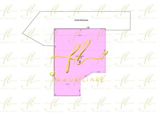 Capannone in Vendita a Cecina, 150'000€, 250 m²