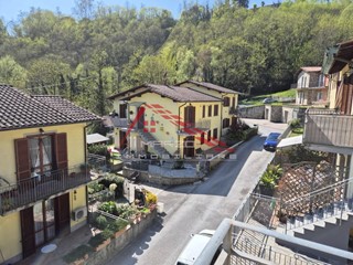 Appartamento in Vendita a Bagni di Lucca, 150'000€, 120 m²