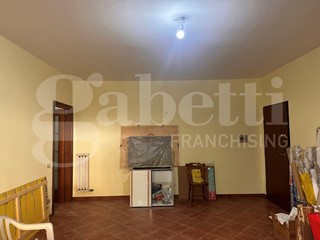 Quadrilocale in Vendita a Mercogliano, 155'000&euro;, 115 m²