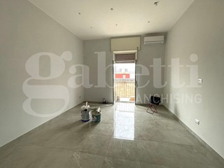 Bilocale in Vendita a Napoli, 119'000€, 60 m²