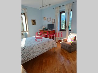 Casale in Vendita a Pietramelara, 340'000€, 500 m², arredato