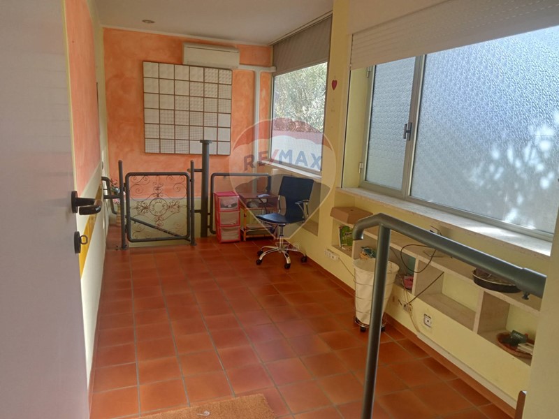 Ufficio in Affitto a Perugia, zona Ponte San Giovanni, 420€, 46 m²