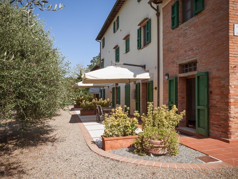 Quadrilocale in Affitto a Pontedera, zona Montecastello, 900€, 100 m², arredato