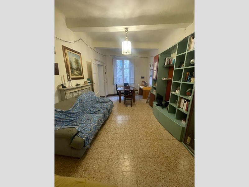 Appartamento in Vendita a Siena, 510'000€, 160 m², arredato