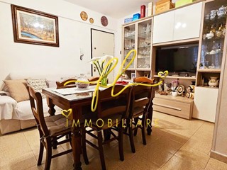 Trilocale in Vendita a Cecina, zona Cecina Marina, 186'000€, 62 m², con Box