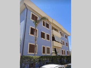 Bilocale in Vendita a Siracusa, 88'000&euro;, 63 m², arredato