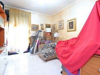 Trilocale in Vendita a Valenzano, 140'000€, 100 m²
