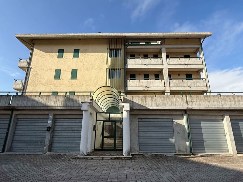 Quadrilocale in Vendita a Ovindoli, 110'000€, 60 m²