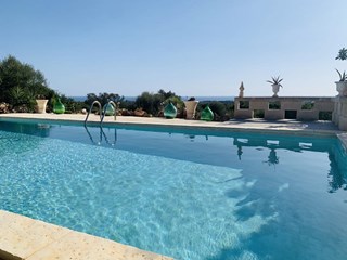 Villa in Vendita a Manduria, zona Località Demani, 699'000€, 159 m²