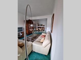 Appartamento in Vendita a Carrara, zona Marina di Carrara, 260'000€, 120 m², arredato