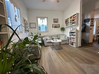 Casa Indipendente in Vendita a Viareggio, 550'000€, 160 m²