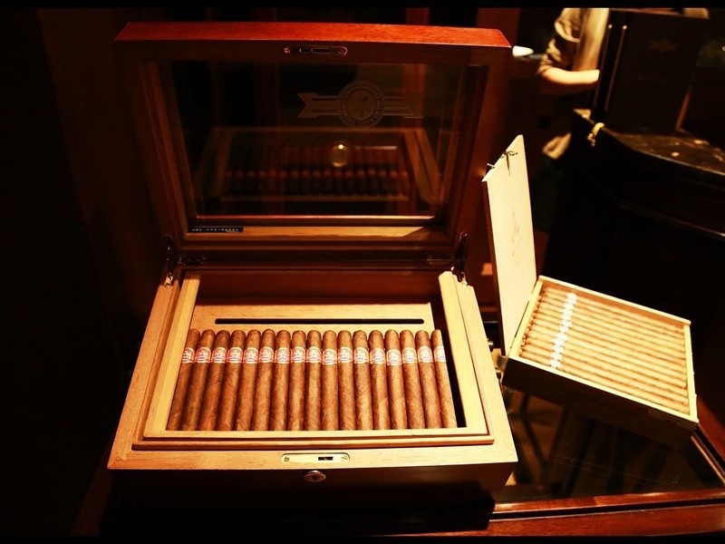 Attività commerciale in Vendita a San Giuliano Terme, zona Ghezzano, 215'000€, 50 m²