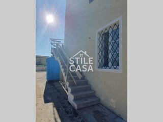 Quadrilocale in Vendita a Capannori, zona Lunata, 275'000&euro;, 141 m², con Box