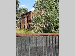 Casale in Vendita a Porcari, zona Padule, 50'000€, 245 m²