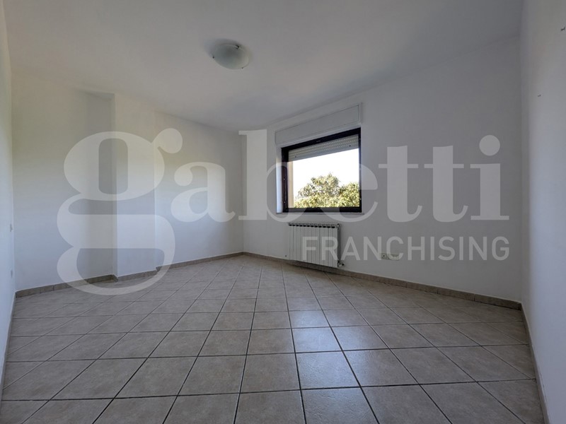 Trilocale in Vendita a Deruta, 87'000€, 73 m²