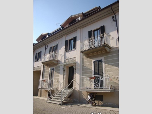 Quadrilocale in Vendita a Pinerolo, 240'000€, 120 m²