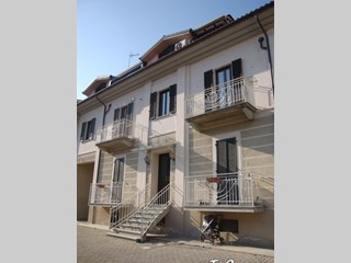 Quadrilocale in Vendita a Pinerolo, 240'000€, 120 m²