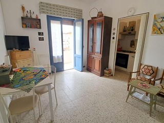 Trilocale in Vendita a Rosignano Marittimo, zona Rosignano Solvay, 110'000€, 55 m², arredato