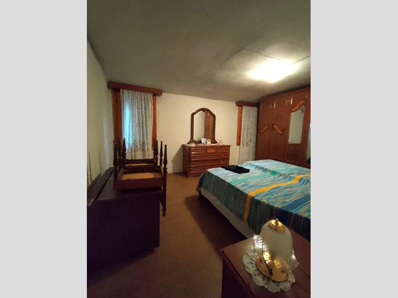 Casa Indipendente in Vendita a Corbola, 40'000€, 124 m², arredato