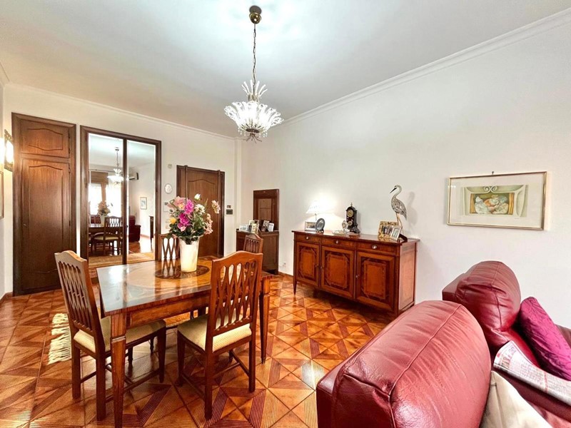 Trilocale in Vendita a Roma, 285'000€, 90 m²