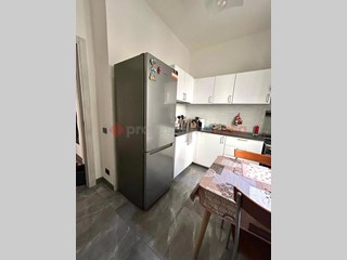 Quadrilocale in Affitto a Roma, 650€, 90 m², arredato