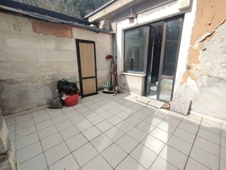 Appartamento in Vendita a Tagliacozzo, 128'000€, 155 m²