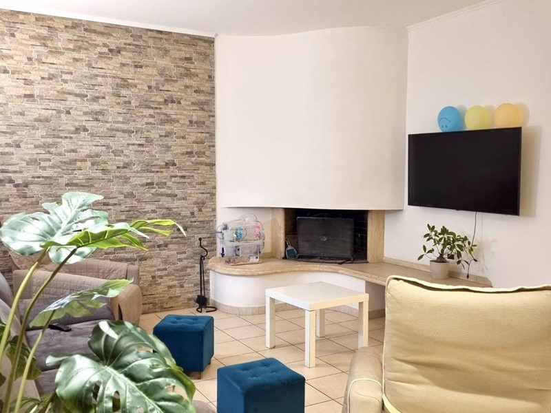 Villetta a schiera in Vendita a Ponsacco, 295'000€, 120 m², con Box