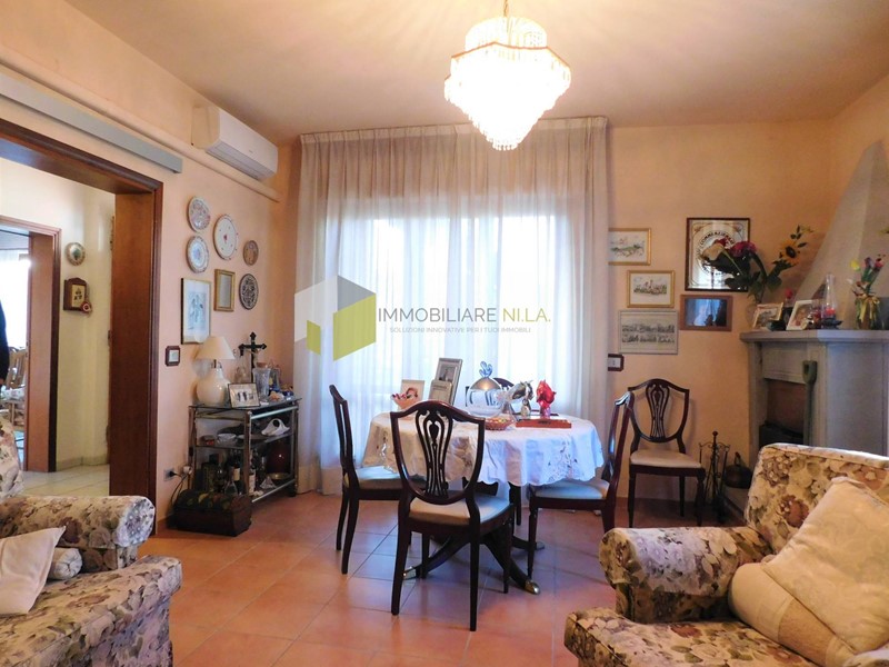 Casa Semi Indipendente in Vendita a Pisa, 390'000€, 126 m², con Box
