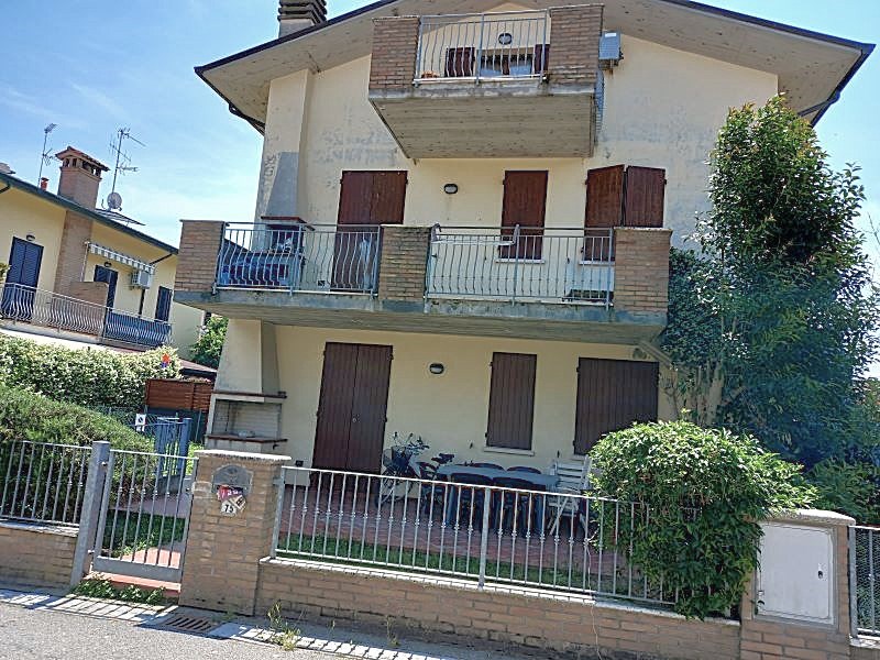 Trilocale in Affitto a Ravenna, zona Lido di Dante, 500&euro;, 50 m², arredato