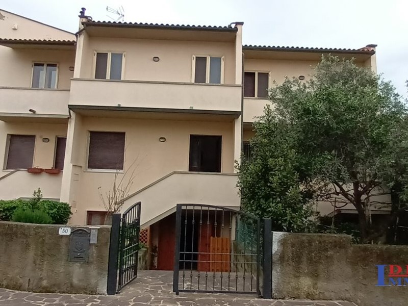 Casa Semi Indipendente in Vendita a Rosignano Marittimo, 320'000€, 150 m²